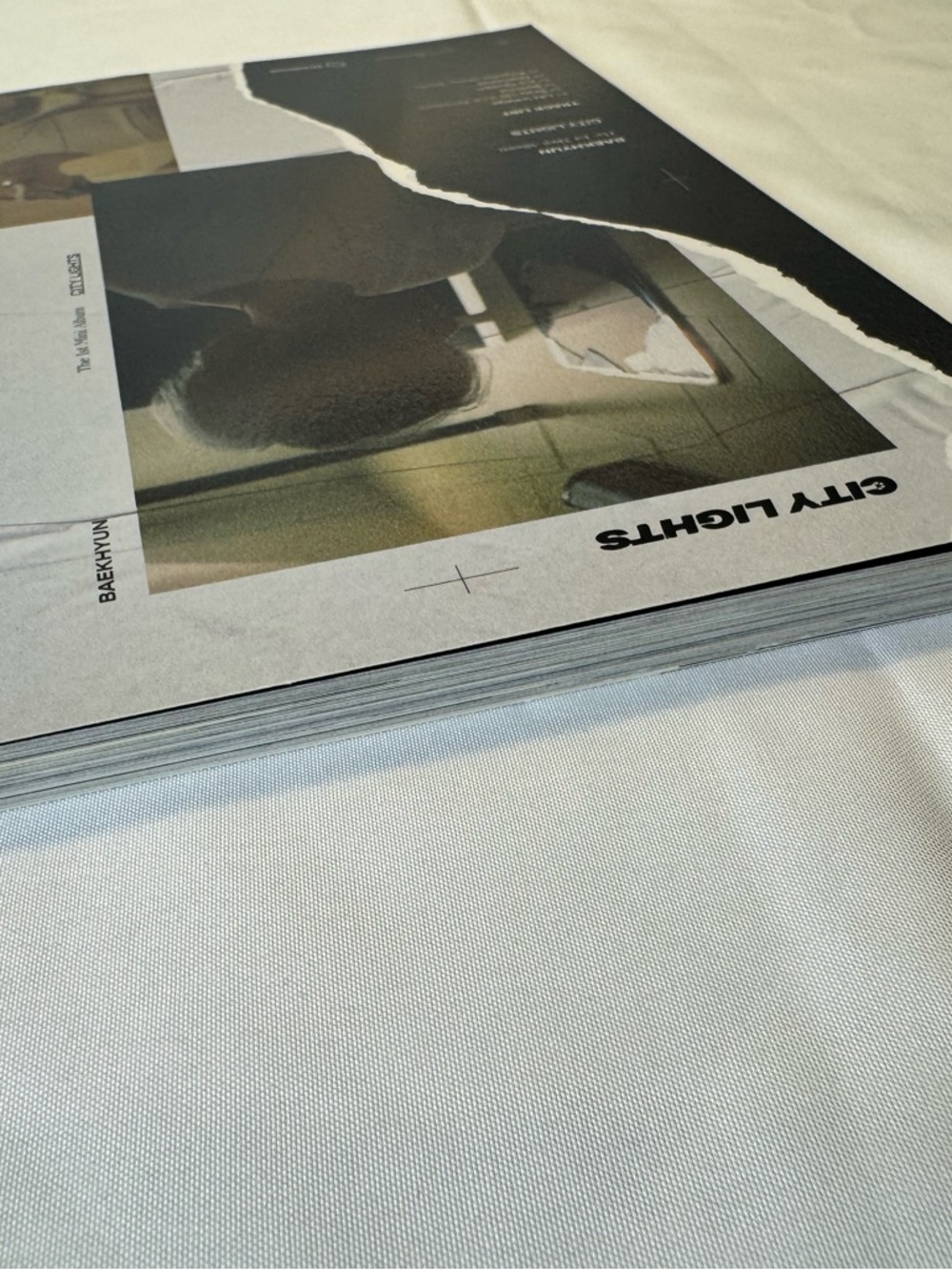 Baekhyun CITY LIGHTS 1st Mini Album CD and Poster - Picture 8 of 16